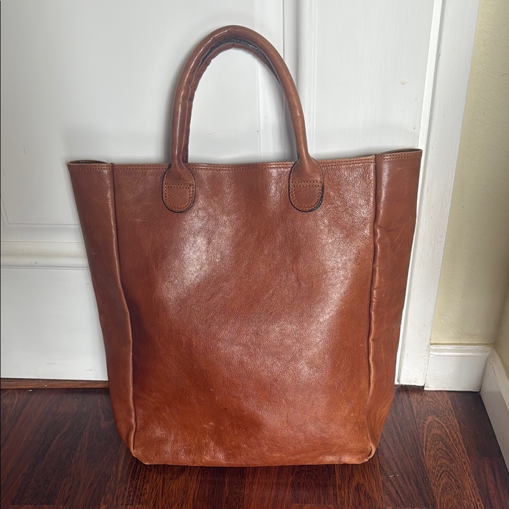 Stylish Brown Leather Tote Bag